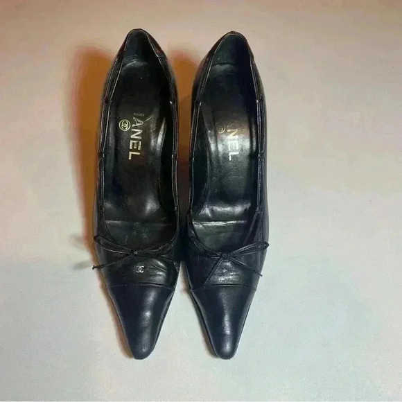 Chanel Vintage Black Pointed Square Toe Heels Bow 36 Leather Mules Gold CC Logo - Picture 3 of 13